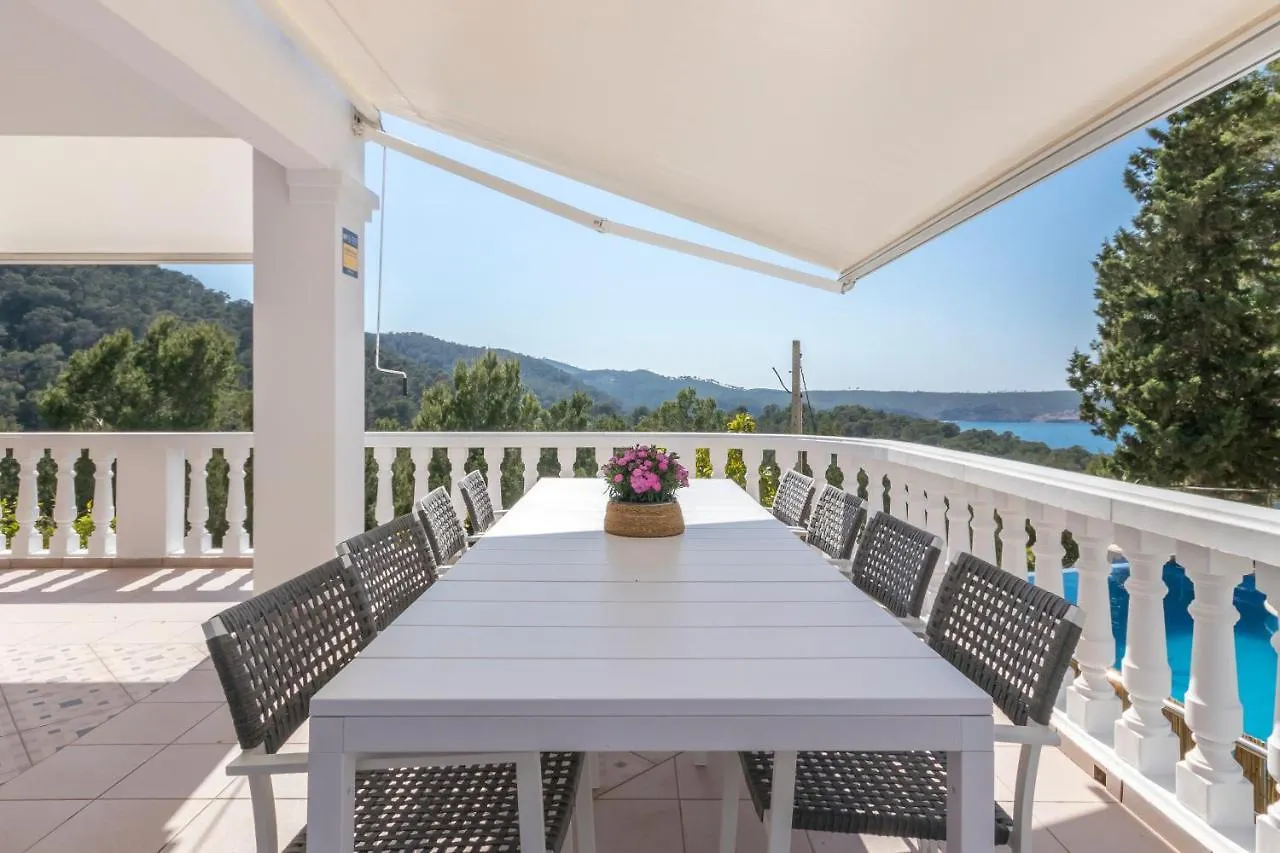 Villa Cala Xuclar Пуртинач